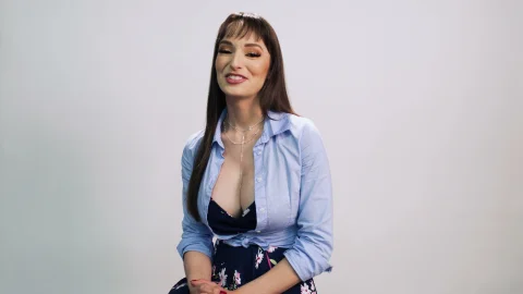UP CLOSE: Masturbating Lexi's Way